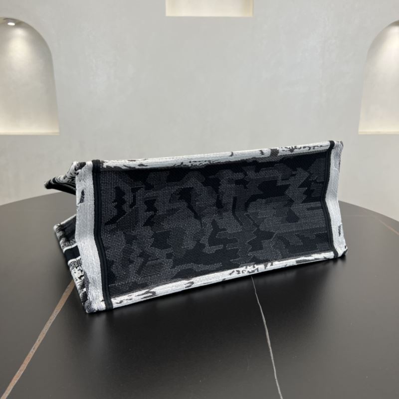 chr1st1an D10r shopping bags